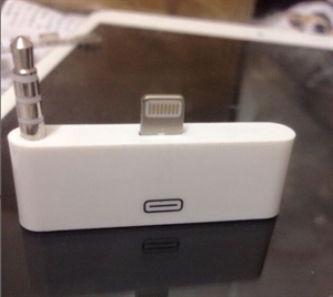 8pin to 30pin Dock Lightning Audio Charger Adapter For Apple Touch iphone 5 ipod の画像