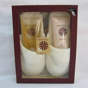 Picture of BC-1205001 paper box slipper foot bubble bath gift set, keep your body sprit in balance