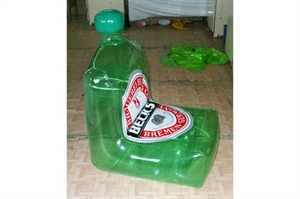 Picture of inflatable sofa and chair