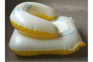 Picture of inflatable sofa and chair