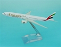 19cm Air Bus Emirates Airlines Metal Airplane Model の画像