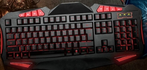 7 Colors LED Backlight Illuminated USB Multimedia Gaming Keyboard