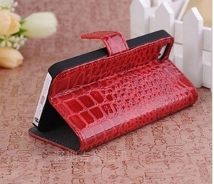 Picture of The Crocodile or so open leather case for iphone 5
