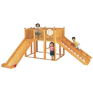Image de WOODEN PLAYGROUND