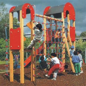 Image de WOODEN PLAYGROUND