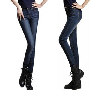 Picture of girl boot cut jeans WB002