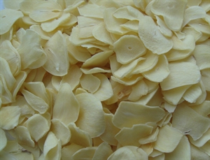 Picture of dehydrated garlic flake