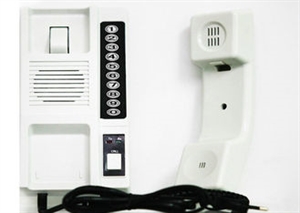 Picture of Handheld Digital Wireless Audio Intercom 500M 200mA Battery For Villa